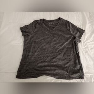 💞UNDER ARMOUR plus Size Tshirt💞